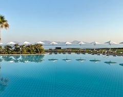 Hotel Neptune Luxury Resort (Mastichari, Greece)