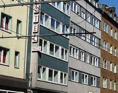 Khách sạn Hotel Nizza (Dusseldorf, Đức)