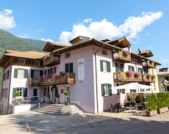 Hotel Dolomiti (Dimaro, Italien)