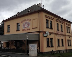 Hotelli Restaurace A Penzion Klatovský Dvur (Klatovy, Tsekin tasavalta)