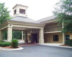 Otel Clarion Inn & Suites Aiken (Aiken, ABD)