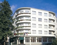 Hotel Bellevue Tlapak (Podebrady, Tjekkiet)