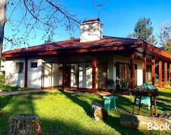 Entire House / Apartment Casa Tranquila Y Central Con Piscina En Olmue (Olmué, Chile)