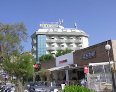 Hotel Nettuno (Cattòlica, Italy)