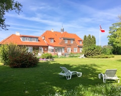 Otel Langebjerg Pension (Allinge-Gudhjem, Danimarka)