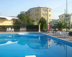 Khách sạn Garcea (Sellia Marina, Ý)