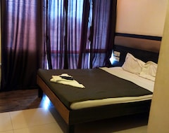 OYO 11855 Phoenix Hotel (Panvel, India)