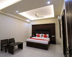 Oyo 37959 Hotel Royal Stay (Katra, India)