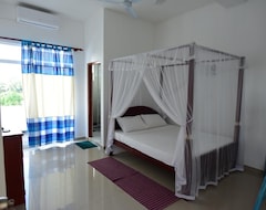 Hotel Bliss Luxury Apartment (Hikkaduwa, Sri Lanka)