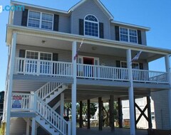 Entire House / Apartment Dibbs On Holden (Holden Beach, USA)