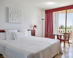Hotel Mare Nostrum (Playa de las Américas, Spain)