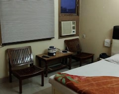 HOTEL GULSHAN (Jalandhar, Indija)