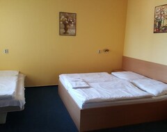 Hotelli Lehar Panzio (Komárno, Slovakia)