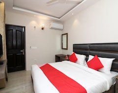 Hotelli OYO Flagship 39318 Mourigram Near Andul Rd (Kalkutta, Intia)