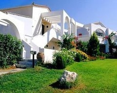 Khách sạn Ilaria Hotel (Kalamaki, Hy Lạp)