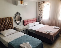 Hotel Mavi Ege Butik Otel (Izmir, Turkey)