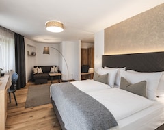 Hotel Chalet Grumer Suites&Spa (Ritten - Klobenstein, Italy)