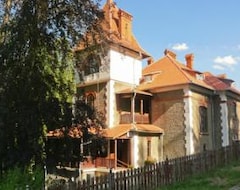 Otel Vila Retezat (Sinaia, Romanya)