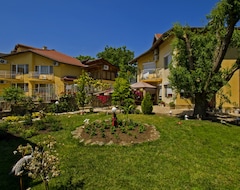 Khách sạn Iskar Villas (Kranevo, Bun-ga-ri)