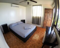 Casa/apartamento entero Pacheco Tours & Cabinas (Puntarenas, Costa Rica)