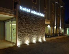 Khách sạn Hotel Mirandola (Mirándola, Ý)
