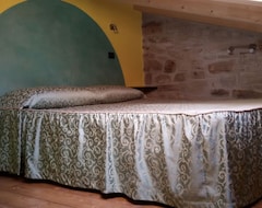 Bed & Breakfast L'Arabatana (Pietrapertosa, Ý)