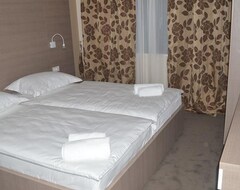 Hotel Dalmacija (Metkovic, Croatia)