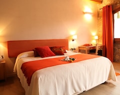 Khách sạn Hotel Can Vila (San Esteban de Palautordera, Tây Ban Nha)