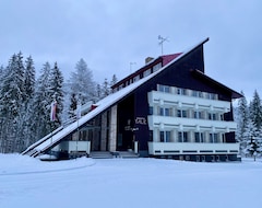 Hotel CHATA TALE - Dom Horskej služby (Brezno, Slovakia)