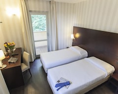 Khách sạn Hotel 2C (Legnano, Ý)