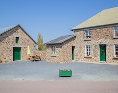 Toàn bộ căn nhà/căn hộ Gîte De La Forge - Au Calme Proche De La Mer (Millières, Pháp)