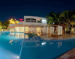 Khách sạn Hotel Hidden Beach Resort (Xpu-ha, Mexico)