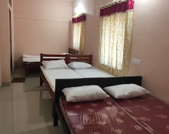 Hotelli Mega Tourist Home (Guruvayoor, Intia)