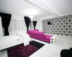 Căn hộ có phục vụ Jolie Apartments (Galati, Romania)