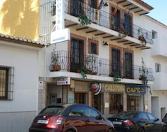 Khách sạn Hostal Cristina (Dénia, Tây Ban Nha)