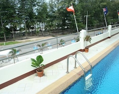 Hotelli Nice Beach Hotel (Rayong, Thaimaa)