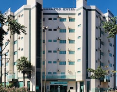 Khách sạn Shelton Palace Hotel (Paranavaí, Brazil)