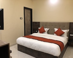 Khách sạn Hotel Frontier Royal (Kota, Ấn Độ)