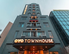 OYO Townhouse 1 Hotel Salemba (Jakarta, Indonezija)