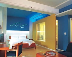 Hotel Sparks Life Jakarta, Artotel Curated (Jakarta, Indonesia)