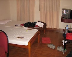 Hotel Srinivas (Kochi, India)