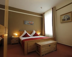 Khách sạn Hotel Moselgruss (Dieblich, Đức)