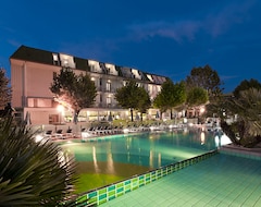 Khách sạn Hotel Paris Resort (Bellaria-Igea Marina, Ý)