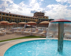 Mercure Civitavecchia Sunbay Park Hotel (Civitavecchia, Italija)