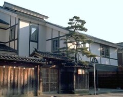 Nhà trọ Camellia Inn Yukitsubaki (Kanazawa, Nhật Bản)