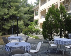 Otel Dryades (Siviri, Yunanistan)