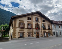Hotel Garni Löwen (Silz, Avusturya)