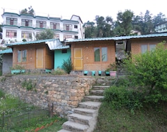 Sumit Hotel Kausani (Almora, Hindistan)