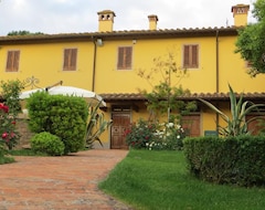 Toàn bộ căn nhà/căn hộ Casale Poggimele (Empoli, Ý)