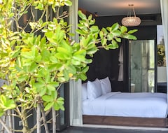 Hotelli Glam Habitat - Sha Extra Plus (Kamala Beach, Thaimaa)